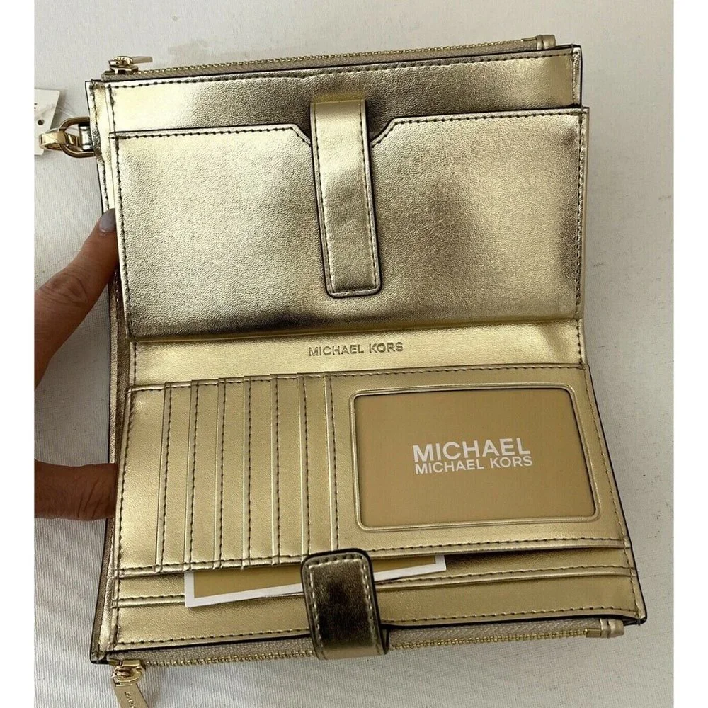 New Michael Kors Jet Set Travel Double Zip Wallet PVC Pale Gold - Picture 4 of 6